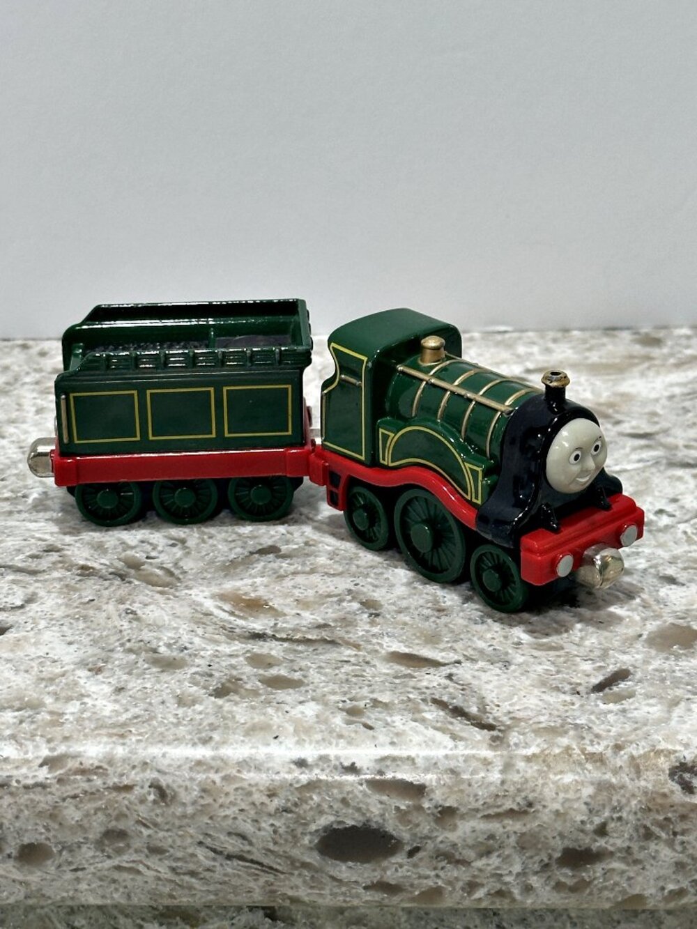 Thomas & Friends Emily with Coal Tender 2004 Learning Curve Take Along Diecast